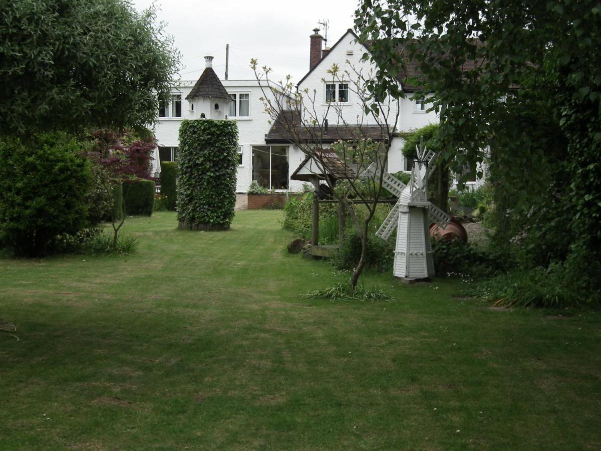 Bed and Breakfast Dove House Bishop's Cleeve Exterior foto