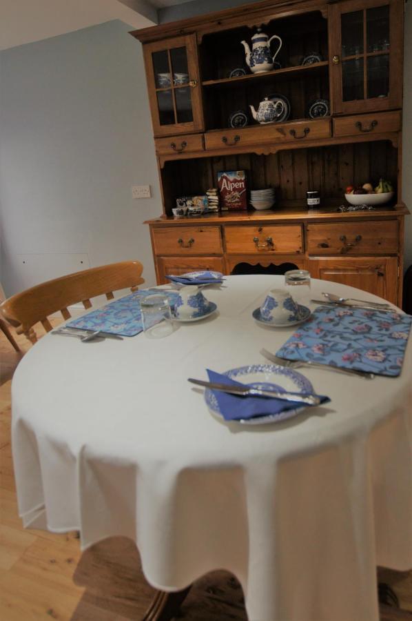 Bed and Breakfast Dove House Bishop's Cleeve Exterior foto